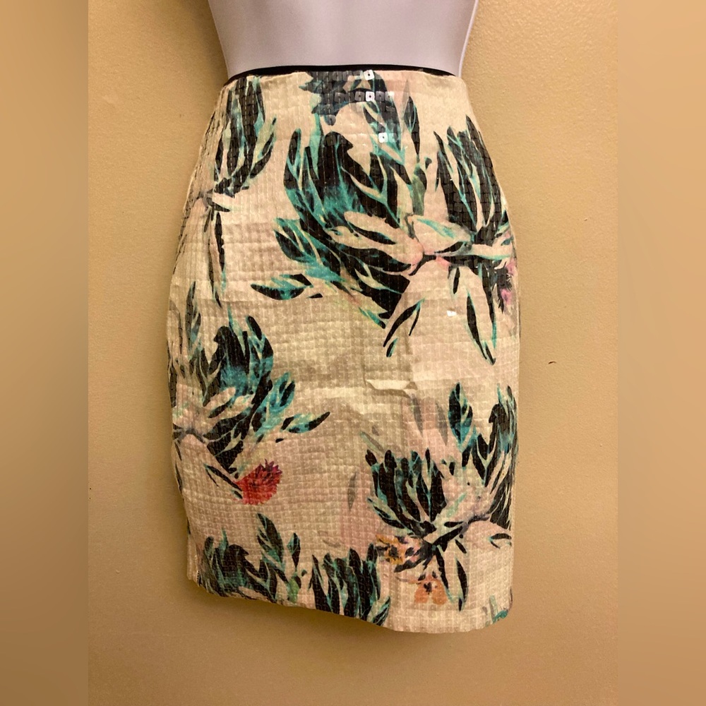 H&M tropical pattern sequined pencil skirt size 2
